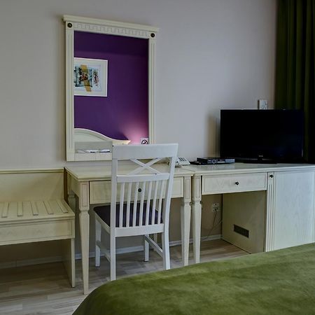 Hotel Gorenje Пристина Екстериор снимка