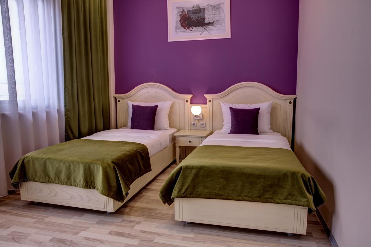 Hotel Gorenje Пристина Екстериор снимка